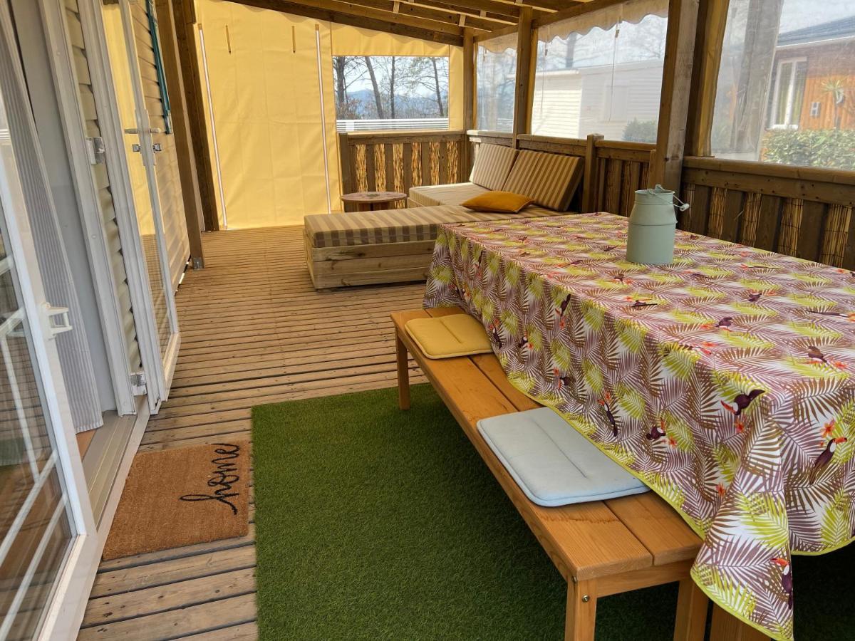 Joli Mobil-Home De Vacances, Ideal Pour Les Familles Rocbaron Екстер'єр фото